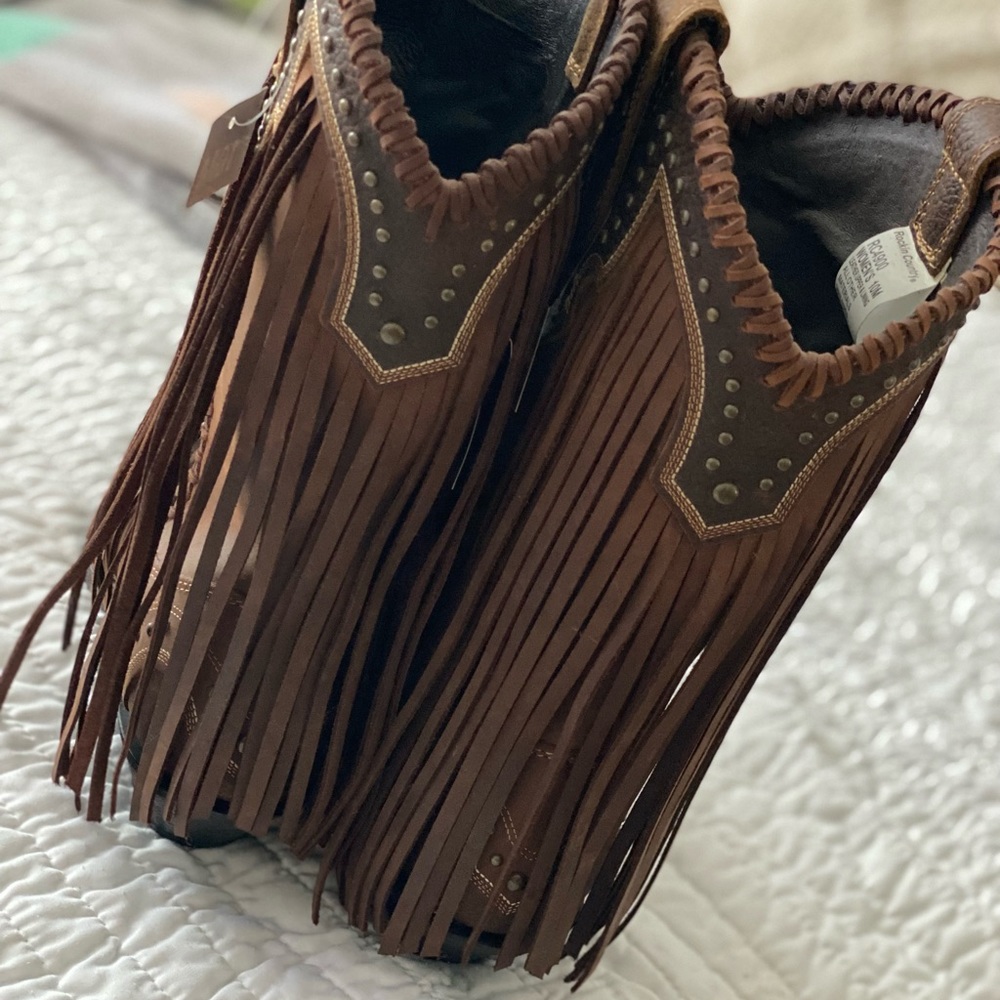 Ladies Fringe Boots - Picture 7 of 8